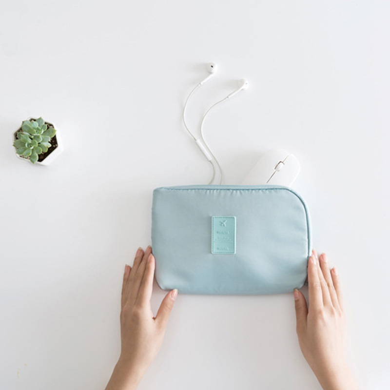 Borsa Portatile per Accessori  - Electronics Gadgets And Accessories recensione e prezzo
