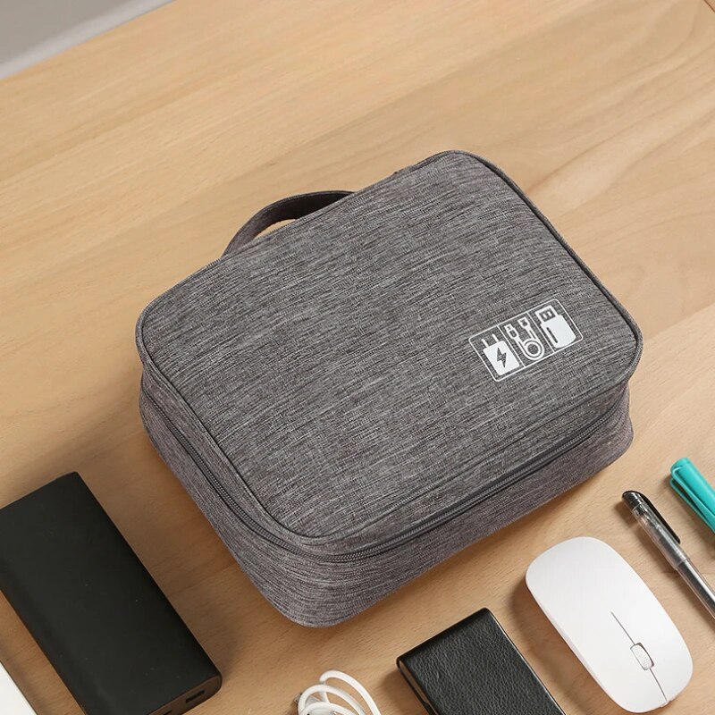 Borsa Multistrato per Accessor - Electronics Gadgets And Accessories recensione e prezzo
