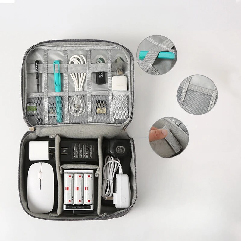 Borsa Multistrato per Accessor - Electronics Gadgets And Accessories recensione e prezzo