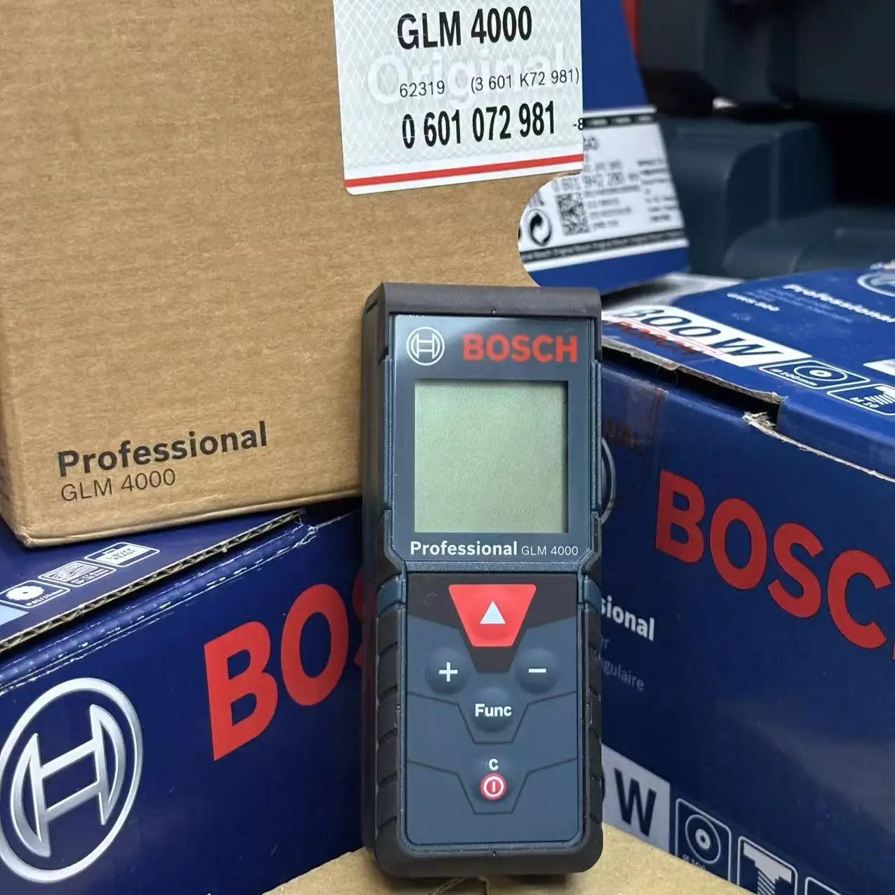BOSCH GLM 4000 Misuratore Lase - Laser Distance Measure recensione e prezzo